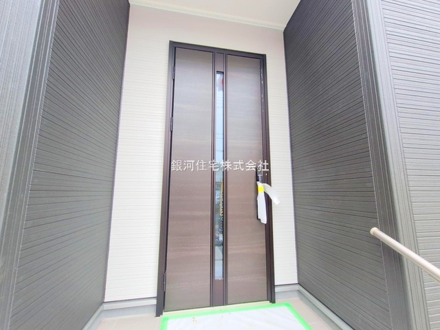 G00362915 埼玉県さいたま市南区大字大谷口 新築一戸建て 3680万円 土地面積94.23m² (約28.50坪) 建物面積105.30m² (約31.85坪) 間取り３ＬＤＫ 築年月2025年04月(築１年以内)【外観5】