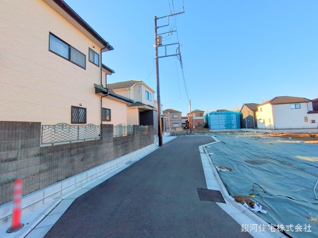 G00368208 千葉県船橋市三山６丁目 新築一戸建て 2890万円 土地面積107.74m² (約32.59坪) 建物面積97.71m² (約29.55坪) 間取り４ＬＤＫ 築年月2024年10月(築１年以内)【外観3】