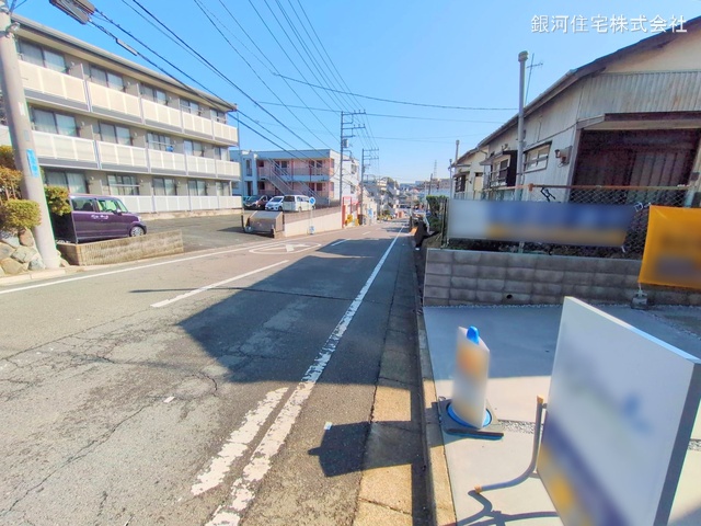 G00368218 神奈川県藤沢市石川５丁目 新築一戸建て 4780万円 土地面積141.47m² (約42.79坪) 建物面積112.20m² (約33.94坪) 間取り４ＬＤＫ 築年月2025年02月(築１年以内)【外観14】