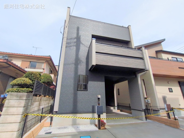 G00368250 埼玉県川越市旭町３丁目 新築一戸建て 3890万円 土地面積74.55m² (約22.55坪) 建物面積114.67m² (約34.68坪) 間取り４ＬＤＫ 築年月2025年02月(築１年以内)【外観16】