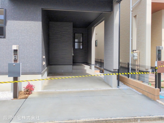 G00368250 埼玉県川越市旭町３丁目 新築一戸建て 3890万円 土地面積74.55m² (約22.55坪) 建物面積114.67m² (約34.68坪) 間取り４ＬＤＫ 築年月2025年02月(築１年以内)【外観18】