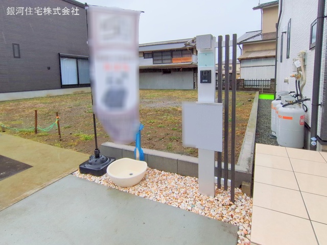 G00368261 神奈川県小田原市栢山 新築一戸建て 2499万円 土地面積120.92m² (約36.57坪) 建物面積99.15m² (約29.99坪) 間取り４ＬＤＫ 築年月2025年01月(築１年以内)【外観5】