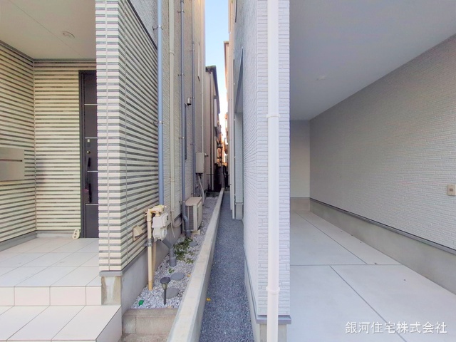 G00368268 神奈川県川崎市川崎区小田４丁目 新築一戸建て 4500万円 土地面積50.24m² (約15.19坪) 建物面積92.60m² (約28.01坪) 築年月2024年12月(築１年以内)【外観11】