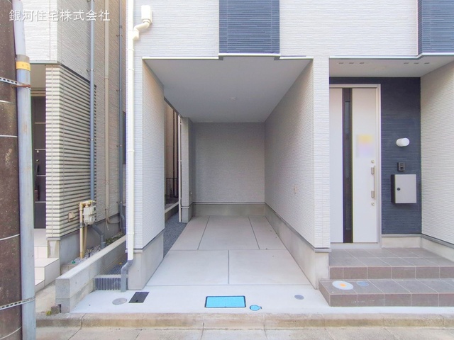 G00368268 神奈川県川崎市川崎区小田４丁目 新築一戸建て 4500万円 土地面積50.24m² (約15.19坪) 建物面積92.60m² (約28.01坪) 築年月2024年12月(築１年以内)【外観15】