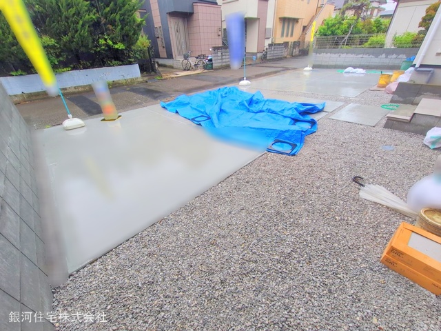 G00368283 東京都府中市四谷３丁目 新築一戸建て 6090万円 土地面積140.67m² (約42.55坪) 建物面積104.98m² (約31.75坪) 間取り４ＬＤＫ 築年月2025年05月【外観14】