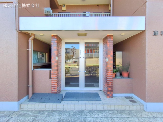 G00368514 東京都世田谷区大蔵１丁目 中古マンション 2480万円 専有面積39.60m² (約11.97坪) 間取り１ＬＤＫ 所在階6階 築年月1979年08月(築45年)【外観3】