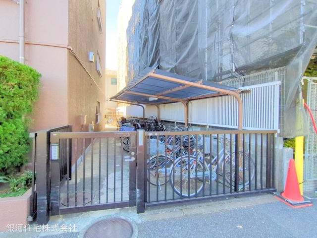 G00368514 東京都世田谷区大蔵１丁目 中古マンション 2480万円 専有面積39.60m² (約11.97坪) 間取り１ＬＤＫ 所在階6階 築年月1979年08月(築45年)【外観10】