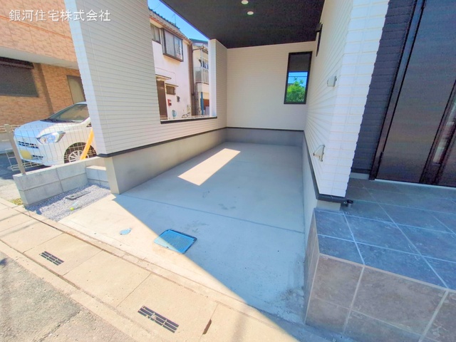 G00373511 埼玉県川口市芝下３丁目 新築一戸建て 4199万円 土地面積55.26m² (約16.71坪) 建物面積105.66m² (約31.96坪) 間取り３ＬＤＫ 築年月2025年04月(築１年以内)【外観11】