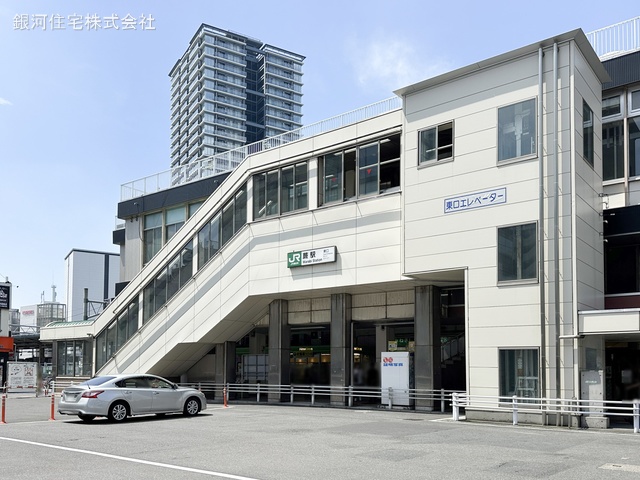 G00373511 埼玉県川口市芝下３丁目 新築一戸建て 4199万円 土地面積55.26m² (約16.71坪) 建物面積105.66m² (約31.96坪) 間取り３ＬＤＫ 築年月2025年04月(築１年以内)【周辺環境】JR「蕨」駅