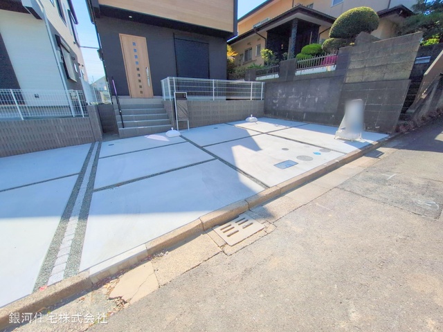 G00373546 神奈川県横浜市戸塚区柏尾町 新築一戸建て 4980万円 土地面積125.51m² (約37.96坪) 建物面積96.05m² (約29.05坪) 間取り４ＬＤＫ 築年月2025年03月(築１年以内)【外観15】