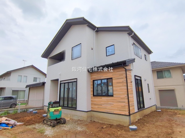 G00374751 千葉県木更津市羽鳥野５丁目 新築一戸建て 3899万円 土地面積217.82m² (約65.89坪) 建物面積112.79m² (約34.11坪) 間取り４ＬＤＫ 築年月2025年06月(築１年以内)【外観17】