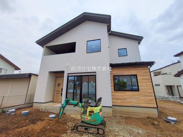 G00374751 千葉県木更津市羽鳥野５丁目 新築一戸建て 3899万円 土地面積217.82m² (約65.89坪) 建物面積112.79m² (約34.11坪) 間取り４ＬＤＫ 築年月2025年06月(築１年以内)【外観18】