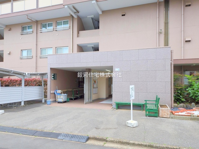 G00374835 千葉県市川市幸２丁目 中古マンション 2680万円 専有面積62.86m² (約19.01坪) 間取り２ＬＤＫ 所在階12階 築年月1978年04月(築47年)【外観3】
