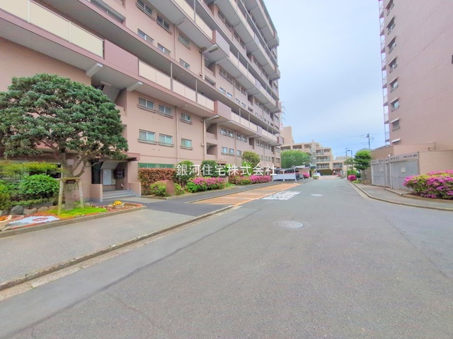 G00374835 千葉県市川市幸２丁目 中古マンション 2680万円 専有面積62.86m² (約19.01坪) 間取り２ＬＤＫ 所在階12階 築年月1978年04月(築47年)【外観11】