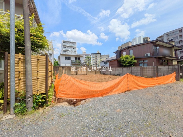 駒場４丁目