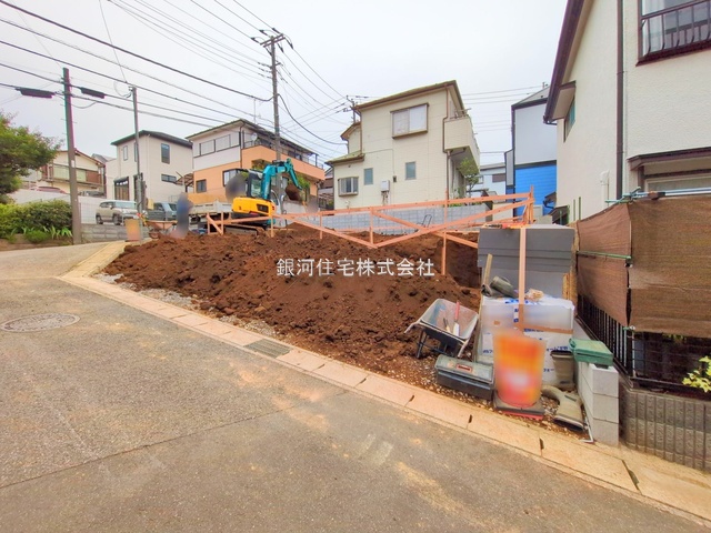 G00375060 千葉県松戸市六高台西 新築一戸建て 3180万円 土地面積115.48m² (約34.93坪) 建物面積96.05m² (約29.05坪) 間取り３ＬＤＫ 築年月2025年09月【外観4】