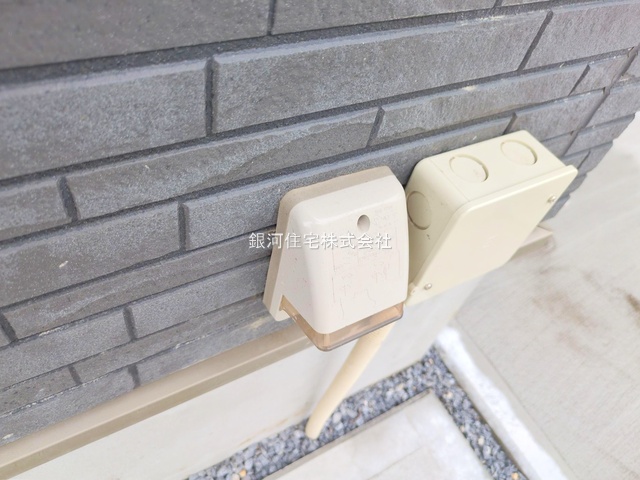 G00375247 千葉県船橋市丸山３丁目 新築一戸建て 3480万円 土地面積95.11m² (約28.77坪) 建物面積92.74m² (約28.05坪) 間取り３ＬＤＫ 築年月2025年03月(築１年以内)【外観7】