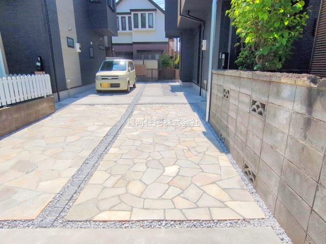 G00375252 神奈川県茅ヶ崎市中海岸４丁目 新築一戸建て 4880万円 土地面積96.64m² (約29.23坪) 建物面積92.30m² (約27.92坪) 間取り４ＬＤＫ 築年月2025年03月(築１年以内)【外観10】