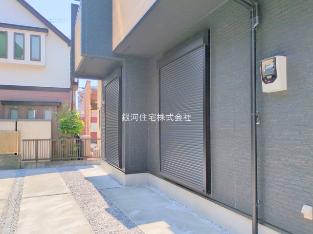 G00375252 神奈川県茅ヶ崎市中海岸４丁目 新築一戸建て 4880万円 土地面積96.64m² (約29.23坪) 建物面積92.30m² (約27.92坪) 間取り４ＬＤＫ 築年月2025年03月(築１年以内)【外観17】