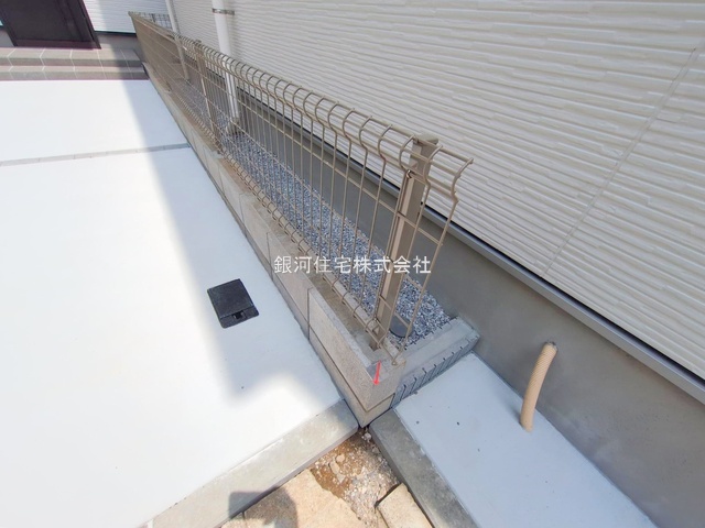 G00375797 東京都江東区東砂４丁目 新築一戸建て 6480万円 土地面積64.27m² (約19.44坪) 建物面積99.49m² (約30.09坪) 築年月2025年05月(築１年以内)【外観7】