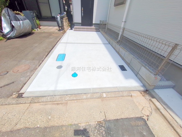 G00375797 東京都江東区東砂４丁目 新築一戸建て 6480万円 土地面積64.27m² (約19.44坪) 建物面積99.49m² (約30.09坪) 築年月2025年05月(築１年以内)【外観9】