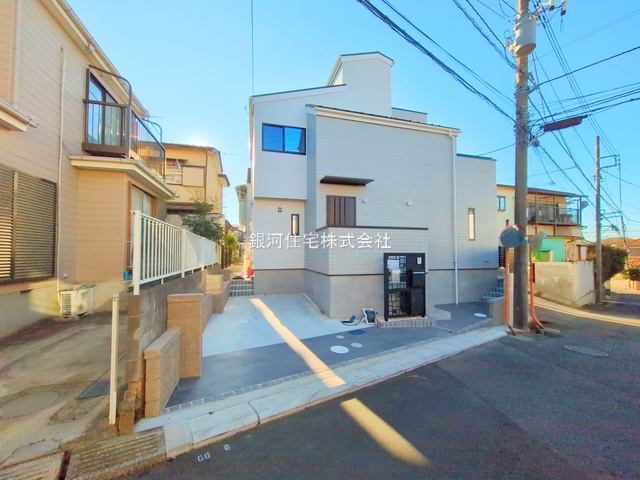 G00376434 千葉県松戸市六高台西 中古一戸建て 4690万円 土地面積120.56m² (約36.46坪) 建物面積108.20m² (約32.73坪) 間取り４ＬＤＫ 築年月2024年06月(築1年)【外観2】