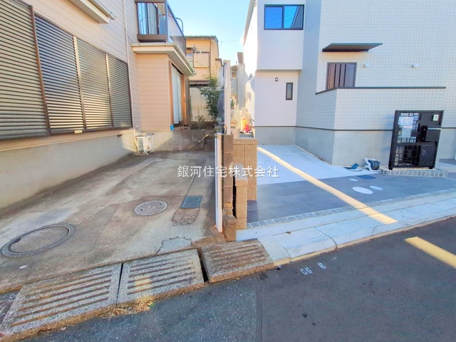 G00376434 千葉県松戸市六高台西 中古一戸建て 4690万円 土地面積120.56m² (約36.46坪) 建物面積108.20m² (約32.73坪) 間取り４ＬＤＫ 築年月2024年06月(築1年)【外観7】
