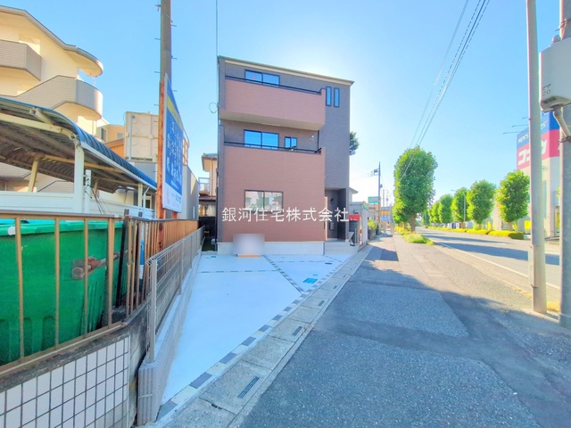 G00376450 埼玉県志木市柏町５丁目 新築一戸建て 4790万円 土地面積86.62m² (約26.20坪) 建物面積101.02m² (約30.55坪) 間取り３ＳＬＤＫ 築年月2025年07月(築１年以内)【外観2】