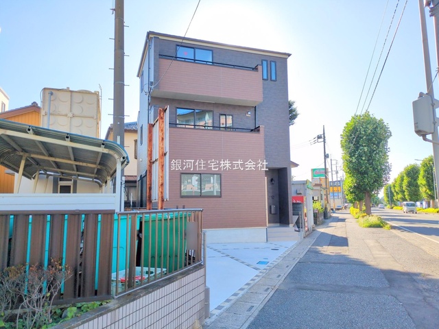 G00376450 埼玉県志木市柏町５丁目 新築一戸建て 4790万円 土地面積86.62m² (約26.20坪) 建物面積101.02m² (約30.55坪) 間取り３ＳＬＤＫ 築年月2025年07月(築１年以内)【外観3】