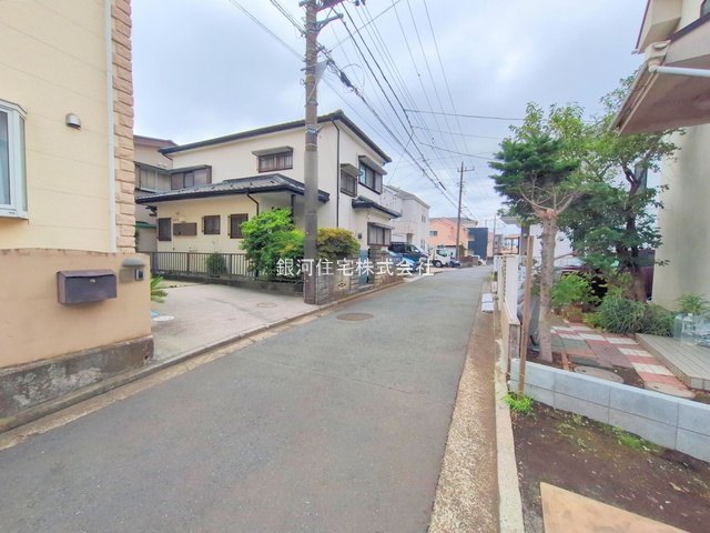 G00378080 神奈川県大和市福田４丁目 新築一戸建て 5499万円 土地面積143.73m² (約43.47坪) 建物面積102.31m² (約30.94坪) 間取り４ＬＤＫ 築年月2025年09月【外観11】