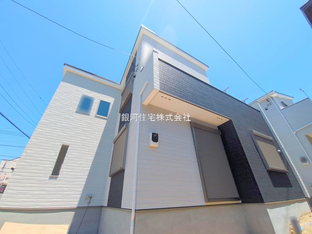 G00378105 神奈川県横須賀市鴨居１丁目 新築一戸建て 3280万円 土地面積102.58m² (約31.03坪) 建物面積97.70m² (約29.55坪) 間取り４ＬＤＫ 築年月2025年04月(築１年以内)【外観16】