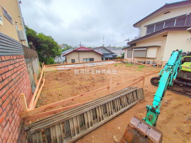 G00378114 神奈川県横浜市港北区日吉本町6丁目 新築一戸建て 7980万円 土地面積128.79m² (約38.95坪) 建物面積97.80m² (約29.58坪) 間取り4LDK 築年月2025年10月