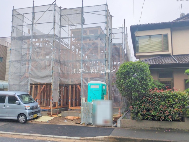 G00378120 千葉県習志野市秋津５丁目 新築一戸建て 4490万円 土地面積84.45m² (約25.54坪) 建物面積80.71m² (約24.41坪) 間取り２ＳＬＤＫ 築年月2025年09月【外観5】
