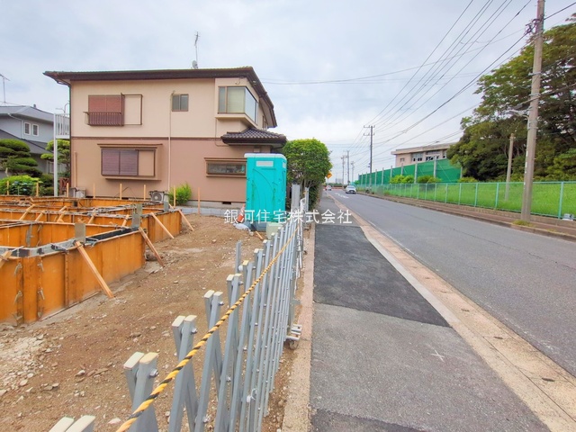 G00378121 千葉県習志野市秋津５丁目 新築一戸建て 4390万円 土地面積84.45m² (約25.54坪) 建物面積80.30m² (約24.29坪) 間取り２ＳＬＤＫ 築年月2025年09月【外観14】