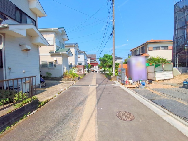 G00378122 神奈川県平塚市入野 新築一戸建て 3680万円 土地面積135.82m² (約41.08坪) 建物面積101.43m² (約30.68坪) 間取り３ＬＤＫ 築年月2025年08月【外観7】