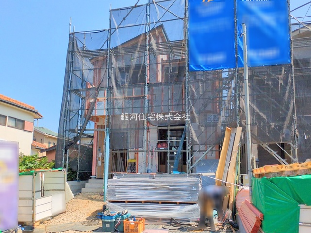 G00378122 神奈川県平塚市入野 新築一戸建て 3680万円 土地面積135.82m² (約41.08坪) 建物面積101.43m² (約30.68坪) 間取り３ＬＤＫ 築年月2025年08月【外観10】