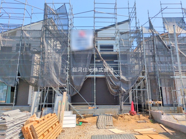 G00378124 神奈川県平塚市入野 新築一戸建て 3680万円 土地面積135.82m² (約41.08坪) 建物面積100.86m² (約30.51坪) 間取り４ＬＤＫ 築年月2025年08月【外観4】