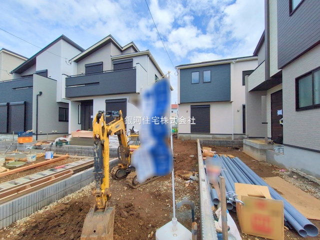 G00378126 神奈川県平塚市入野 新築一戸建て 3080万円 土地面積135.81m² (約41.08坪) 建物面積102.06m² (約30.87坪) 間取り３ＬＤＫ 築年月2025年08月【外観2】