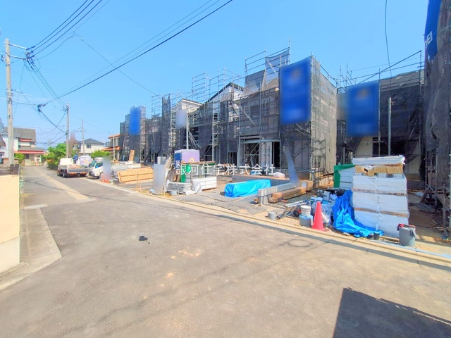 G00378126 神奈川県平塚市入野 新築一戸建て 3080万円 土地面積135.81m² (約41.08坪) 建物面積102.06m² (約30.87坪) 間取り３ＬＤＫ 築年月2025年08月【外観9】