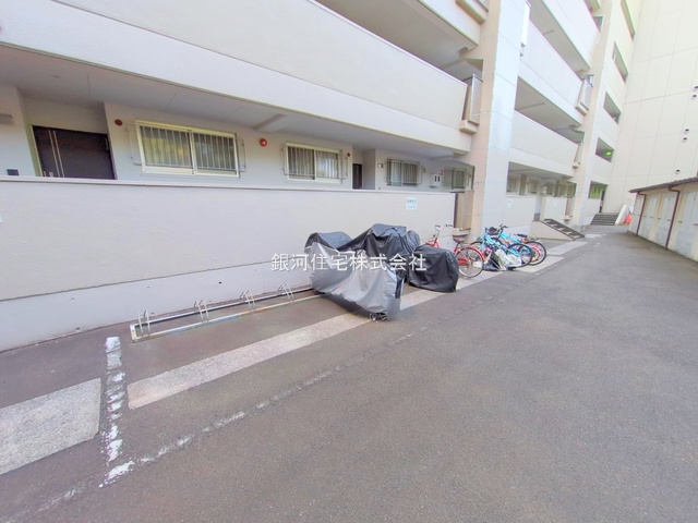 G00378145 神奈川県横浜市港北区下田町１丁目 中古マンション 3390万円 専有面積63.46m² (約19.19坪) 間取り３ＬＤＫ 所在階4階 築年月1969年06月(築56年)【外観12】