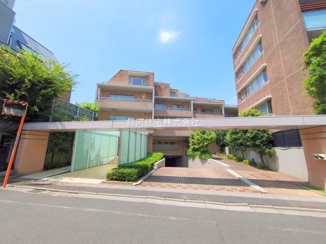 市谷砂土原町３丁目