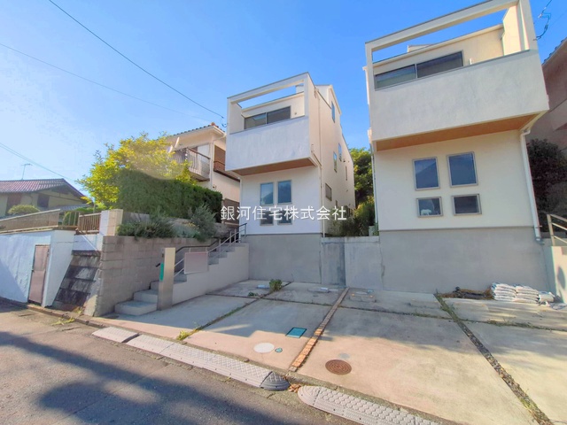 七里ガ浜２丁目