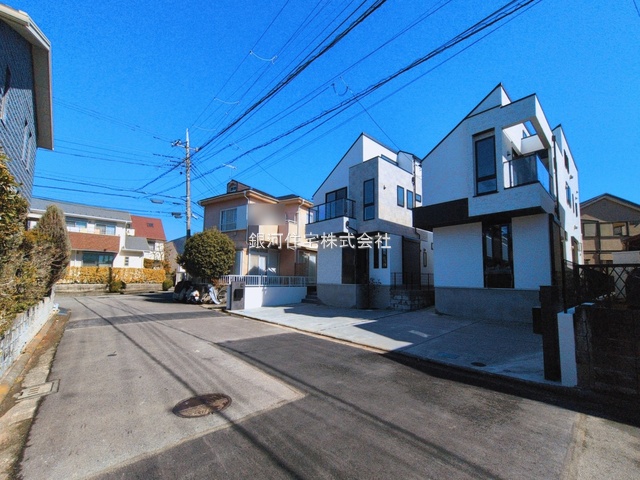 G00382707 神奈川県茅ヶ崎市松風台 新築一戸建て 4880万円 土地面積119.29m² (約36.08坪) 建物面積83.56m² (約25.27坪) 築年月2026年02月(築１年以内)【外観3】