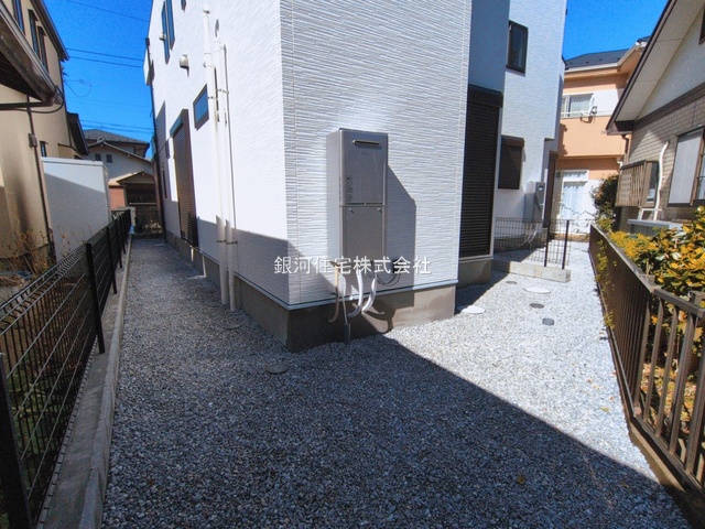 G00382707 神奈川県茅ヶ崎市松風台 新築一戸建て 4880万円 土地面積119.29m² (約36.08坪) 建物面積83.56m² (約25.27坪) 築年月2026年02月(築１年以内)【外観8】