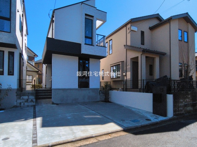 G00382707 神奈川県茅ヶ崎市松風台 新築一戸建て 4880万円 土地面積119.29m² (約36.08坪) 建物面積83.56m² (約25.27坪) 築年月2026年02月(築１年以内)【外観11】