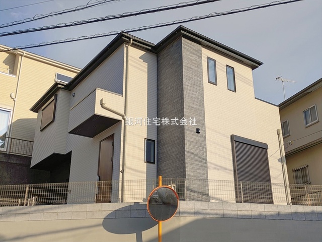 G00382724 神奈川県厚木市長谷 新築一戸建て 3180万円 土地面積123.97m² (約37.50坪) 建物面積97.50m² (約29.49坪) 間取り４ＬＤＫ 築年月2026年01月(築１年以内)