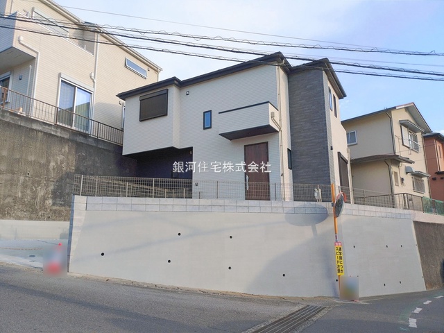 G00382724 神奈川県厚木市長谷 新築一戸建て 3180万円 土地面積123.97m² (約37.50坪) 建物面積97.50m² (約29.49坪) 間取り４ＬＤＫ 築年月2026年01月(築１年以内)【外観14】