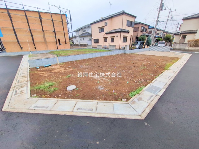 G00384107 埼玉県上尾市大字小敷谷 新築一戸建て 2880万円 土地面積123.57m² (約37.37坪) 建物面積98.53m² (約29.80坪) 間取り５ＬＤＫ 築年月2026年02月【外観10】