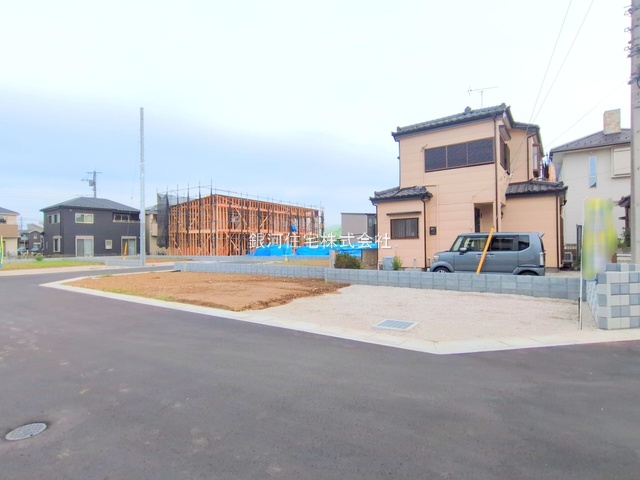 G00384107 埼玉県上尾市大字小敷谷 新築一戸建て 2880万円 土地面積123.57m² (約37.37坪) 建物面積98.53m² (約29.80坪) 間取り５ＬＤＫ 築年月2026年02月【外観13】