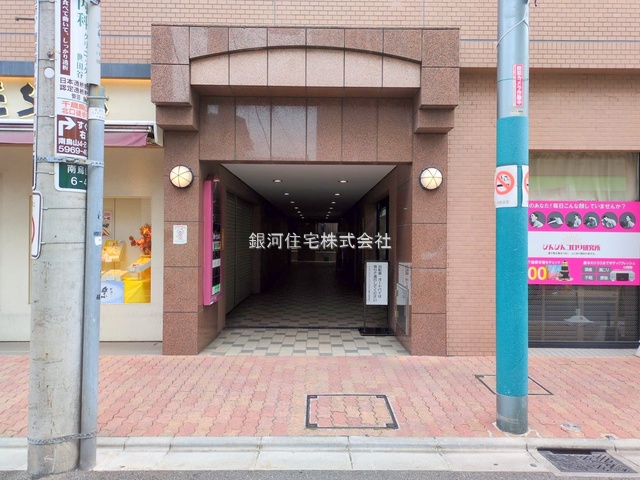 G00384201 東京都世田谷区南烏山６丁目 中古マンション 7180万円 専有面積56.51m² (約17.09坪) 間取り２ＳＬＤＫ 所在階5階 築年月1995年05月(築30年)【外観10】